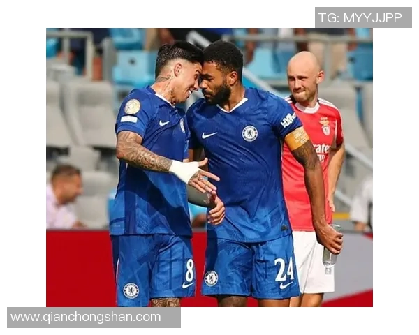 西甲精彩对决本菲卡与国米激战成平局神扑瞬间引发全场热烈反响