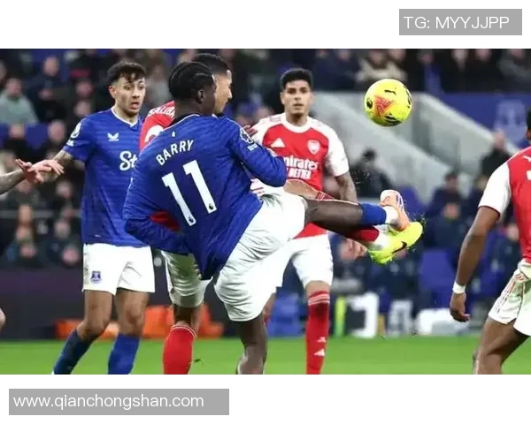 欧联杯激战阿森纳与切尔西握手言和神扑引发争议判罚全场沸腾