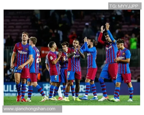 德甲精彩对决巴萨逆转战胜巴黎圣日耳曼引发全场热议