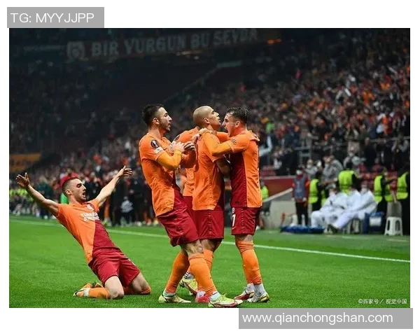 中超精彩对决马竞逆转曼城补时绝杀引发全场狂欢 中超精彩对决马竞逆转曼城补时绝杀引发全场狂欢