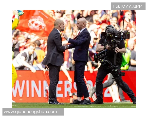 曼联足总杯大胜里昂球员帽子戏法引发争议判罚热议 曼联足总杯大胜里昂球员帽子戏法引发争议判罚热议