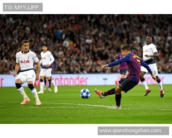 巴萨友谊赛大胜热刺6-2乌龙球成全场焦点引发热议