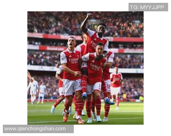 英超激战:AC米兰6-2大胜皇马补时绝杀点燃全场热情 英超激战:AC米兰6-2大胜皇马补时绝杀点燃全场热情