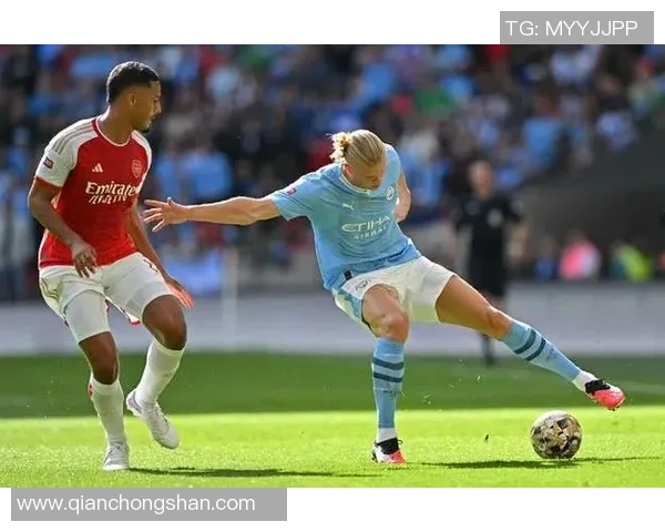 阿森纳逆袭曼城国王杯大胜五球引发争议判罚全场沸腾 阿森纳逆袭曼城国王杯大胜五球引发争议判罚全场沸腾